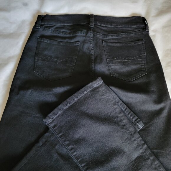NY&C Black Stretch Jeans Straight Leg Denim Classic Women Size 4 NEW NWOT - Picture 5 of 16